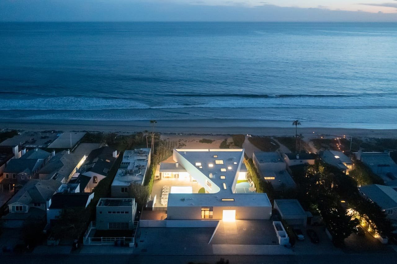Modern family residence estimating project